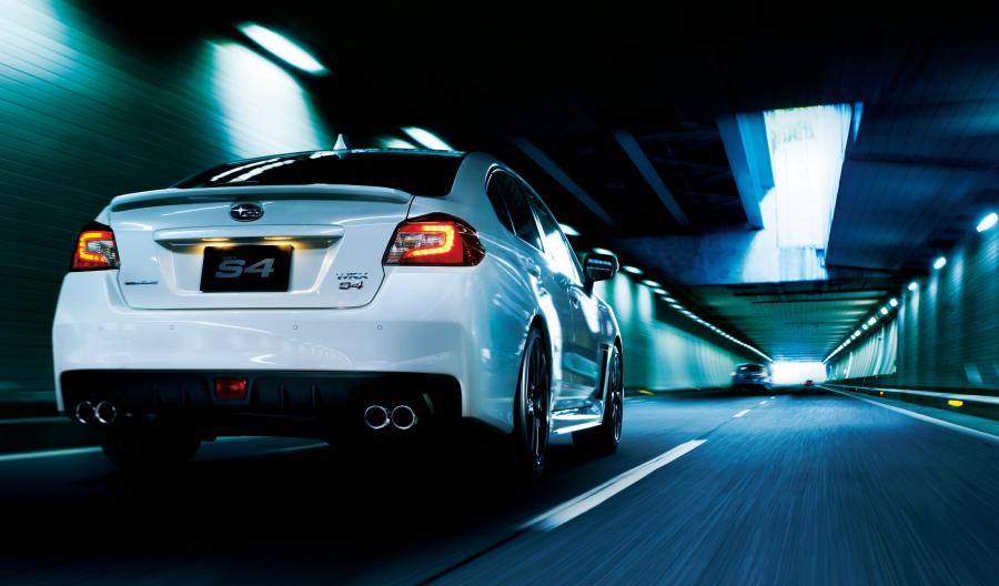  Subaru WRX S4 2017 года  (JP) (фото 4 из 10)